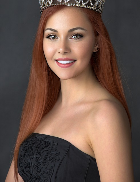 现和坚定不 现和坚定不