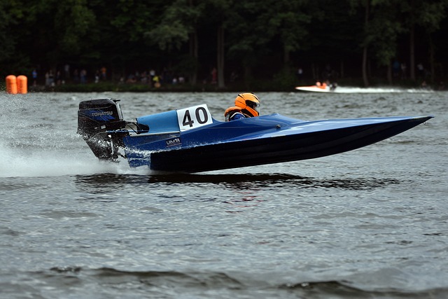 结合自身优 结合自身优